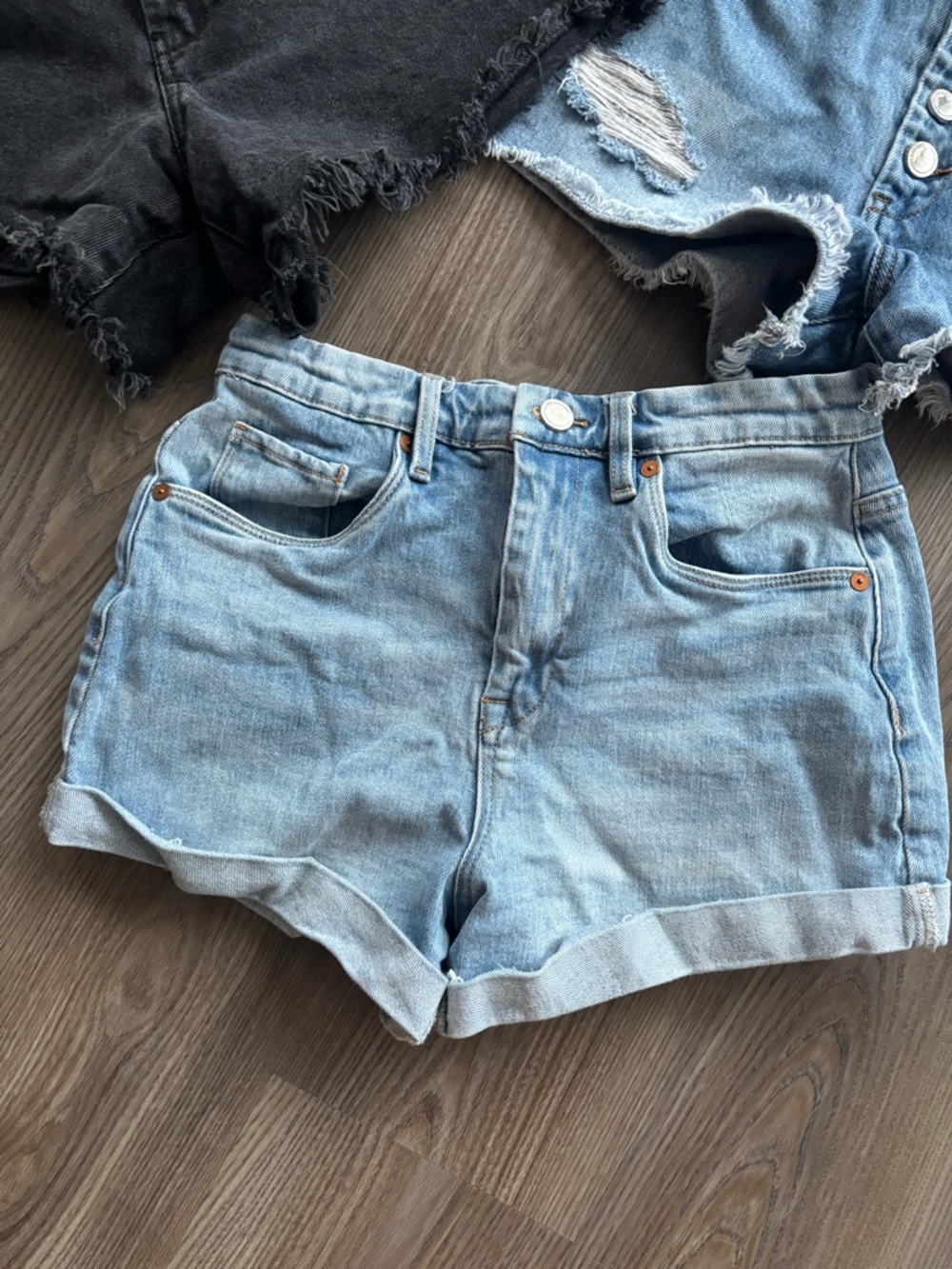 BUNDLE: BlankNYC Shorts Size 27 - Picture 5 of 5